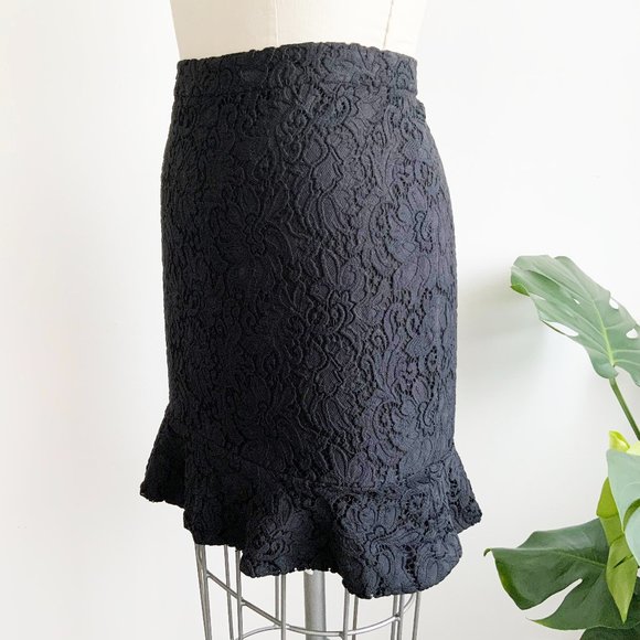 CLUB MONACO Size 2 Black Flounced Floral Laced Mini Skirt - Picture 5 of 5